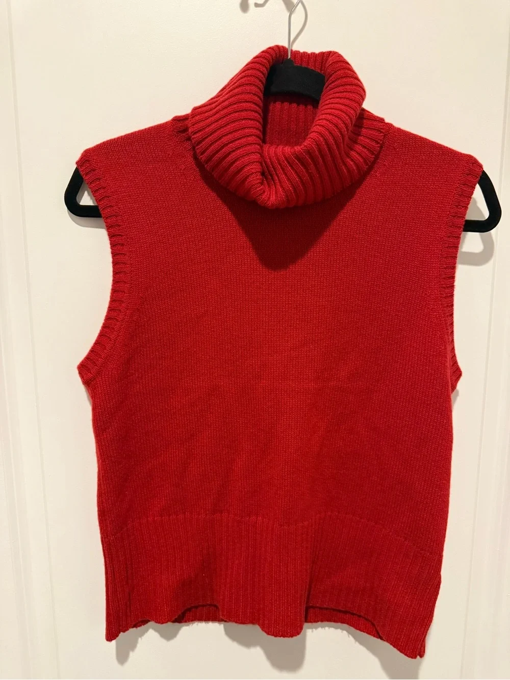 Veronica Beard Red Sleeveless Cowl Neck Mazzy Cashmere Top - Picture 2 of 5